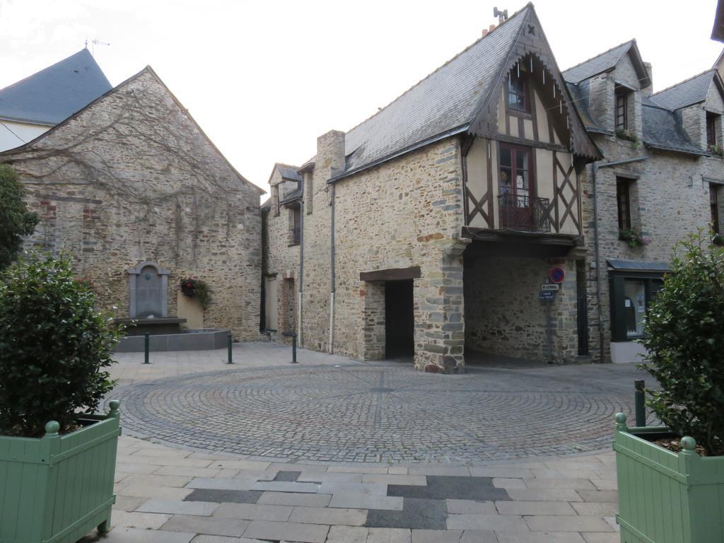 Appartement De Charme - Centre Ville Châteaubriant Exterior photo